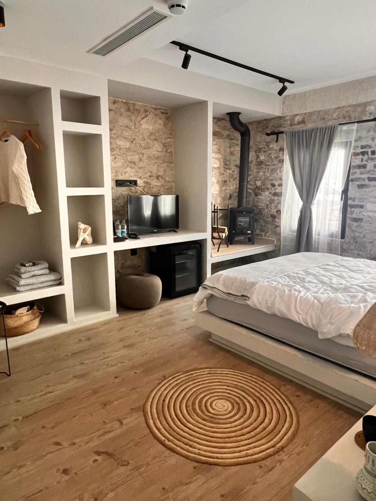 Homestay Nisurla *